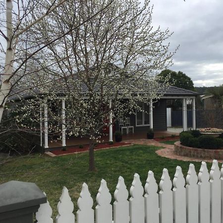 Pomegranate Guest House Healesville Exterior foto